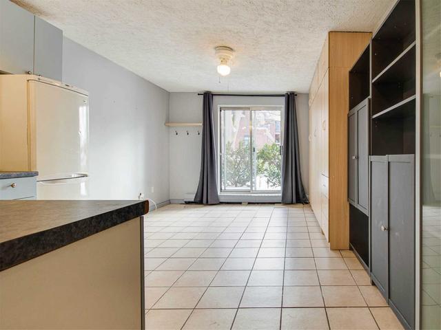 107 - 123 Woodbine Ave