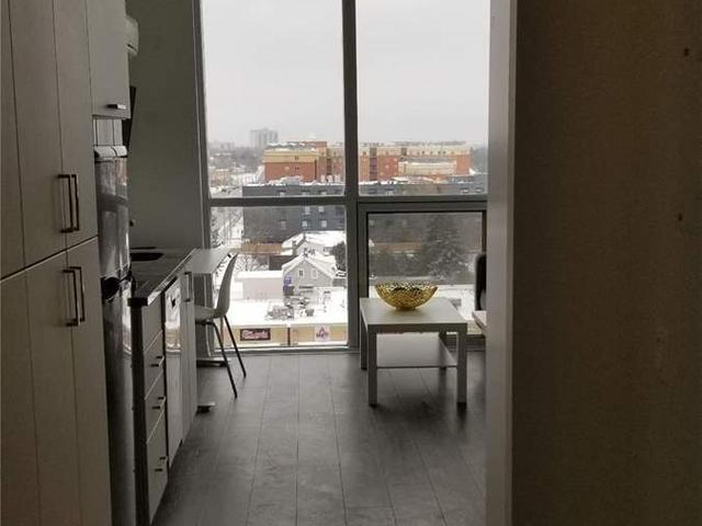 835 - 1900 Simcoe St N