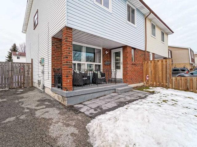 1422 Fenelon Cres