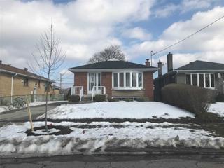107 Fitzgibbon Ave