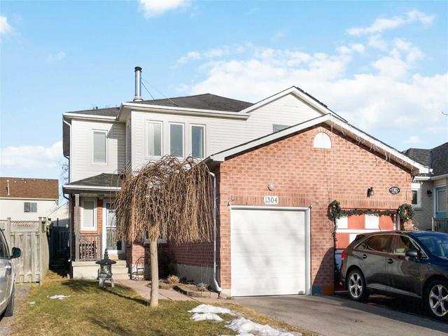 1304 Charter Cres Cres