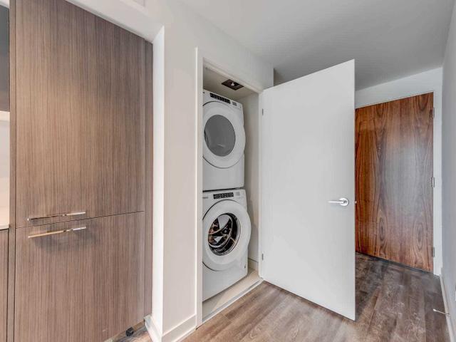 623 - 30 Baseball Pl