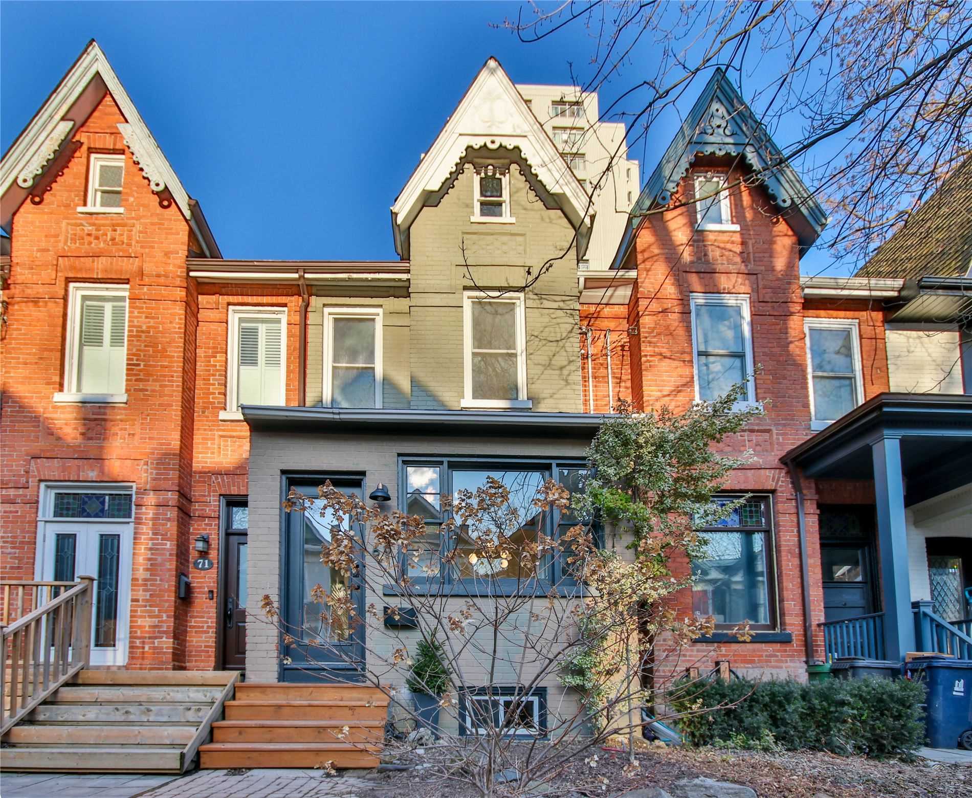 69 Tiverton Ave, Toronto Sold, E5154934 Condos.ca