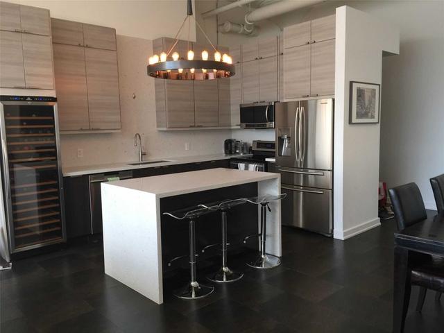 506 - 245 Carlaw Ave