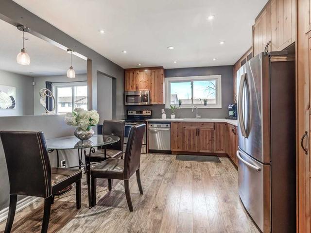 98 - 1010 Glen St