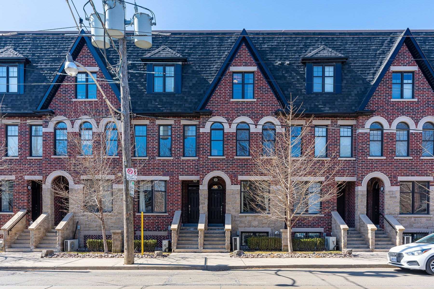 37 - 140 Broadview Ave, Toronto | Sold, E5163573 | Condos.ca