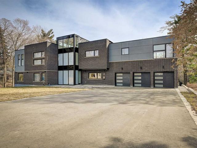 5 Bellehaven Cres