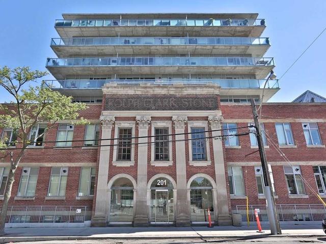617 - 201 Carlaw Ave