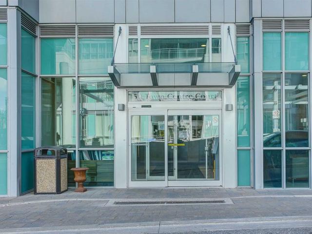 612 - 50 Town Centre Crt