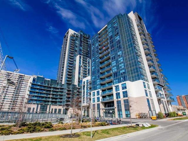 617 - 30 Meadowglen Pl