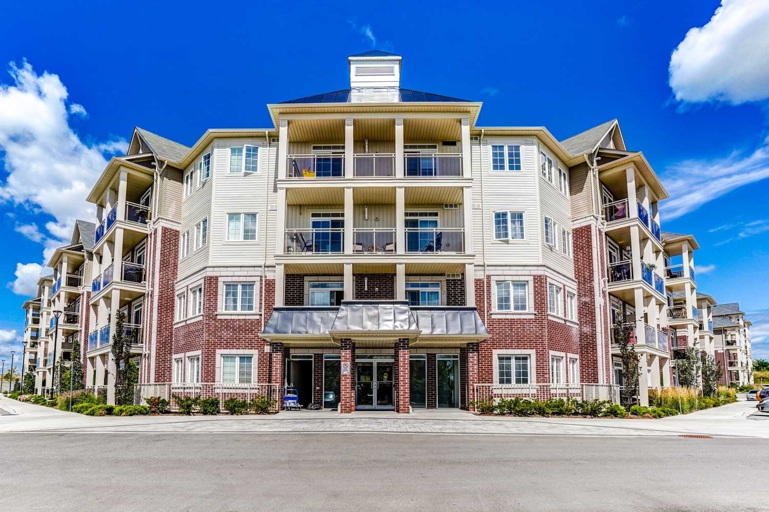 227 84 Aspen Springs Dr, Bowmanville Sold, E5180974 Condos.ca