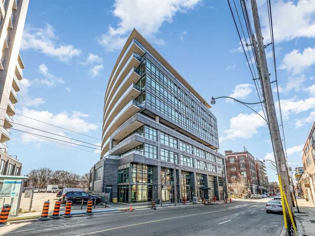 805 - 319 Carlaw Ave