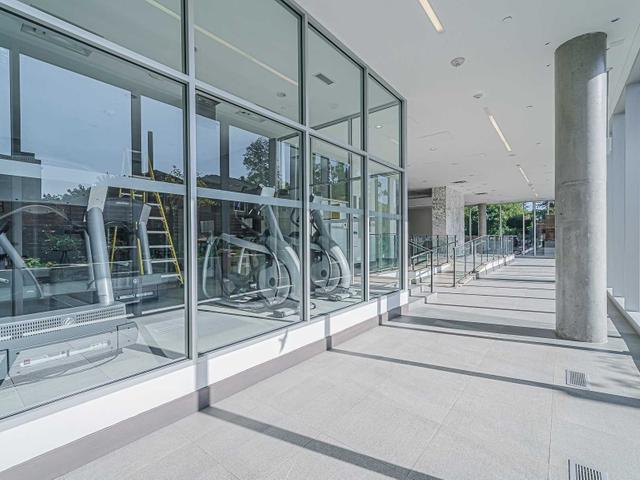 606 - 2055 Danforth Ave