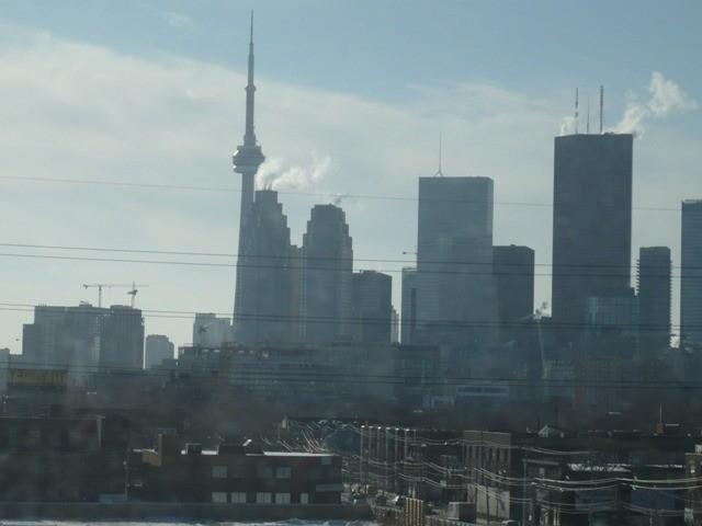 306 - 625 Queen St E