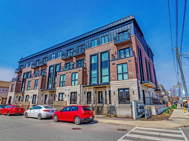 TH7 - 100 Coxwell Ave