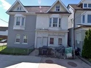 500 Carlaw Ave