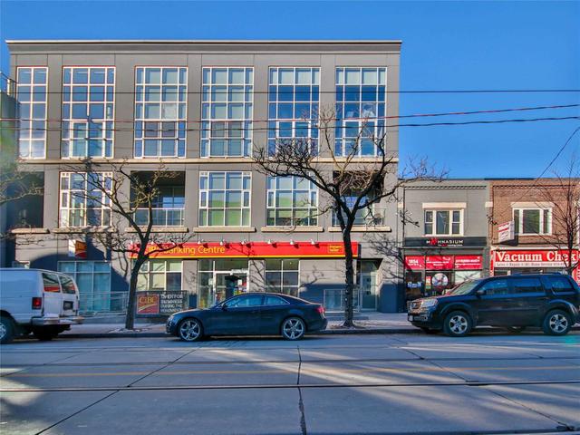 201 - 1852 Queen St E