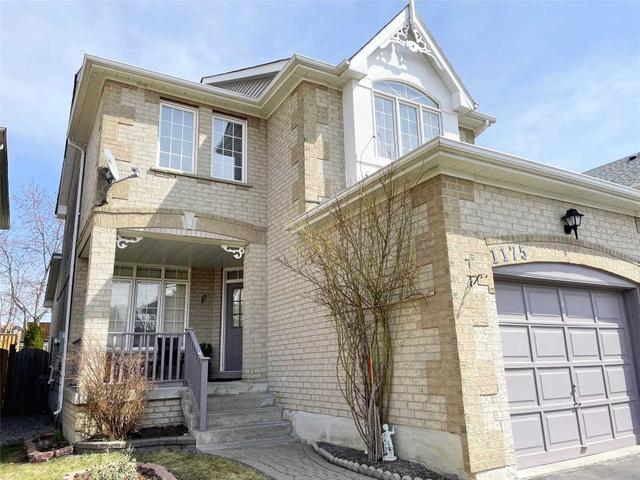 1175 Springbank Dr