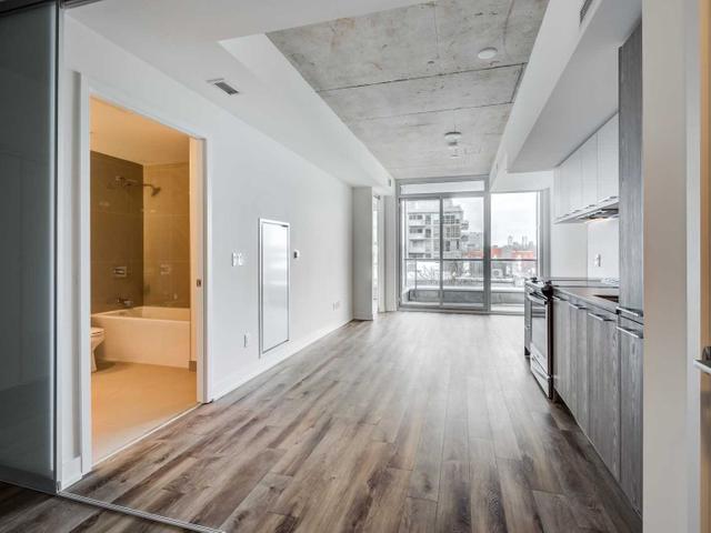 523 - 30 Baseball Pl