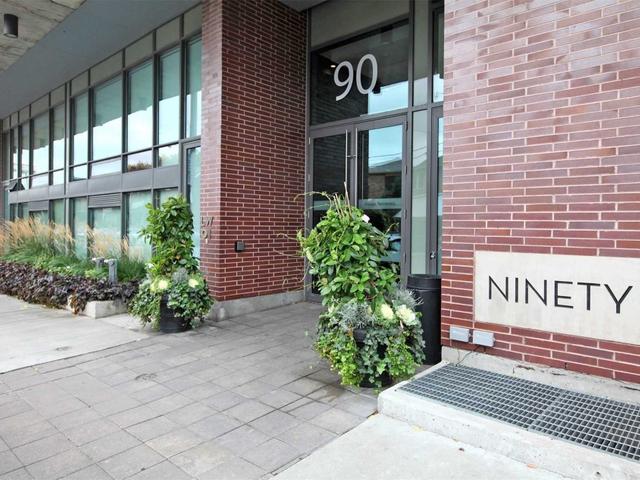 801 - 90 Broadview Ave