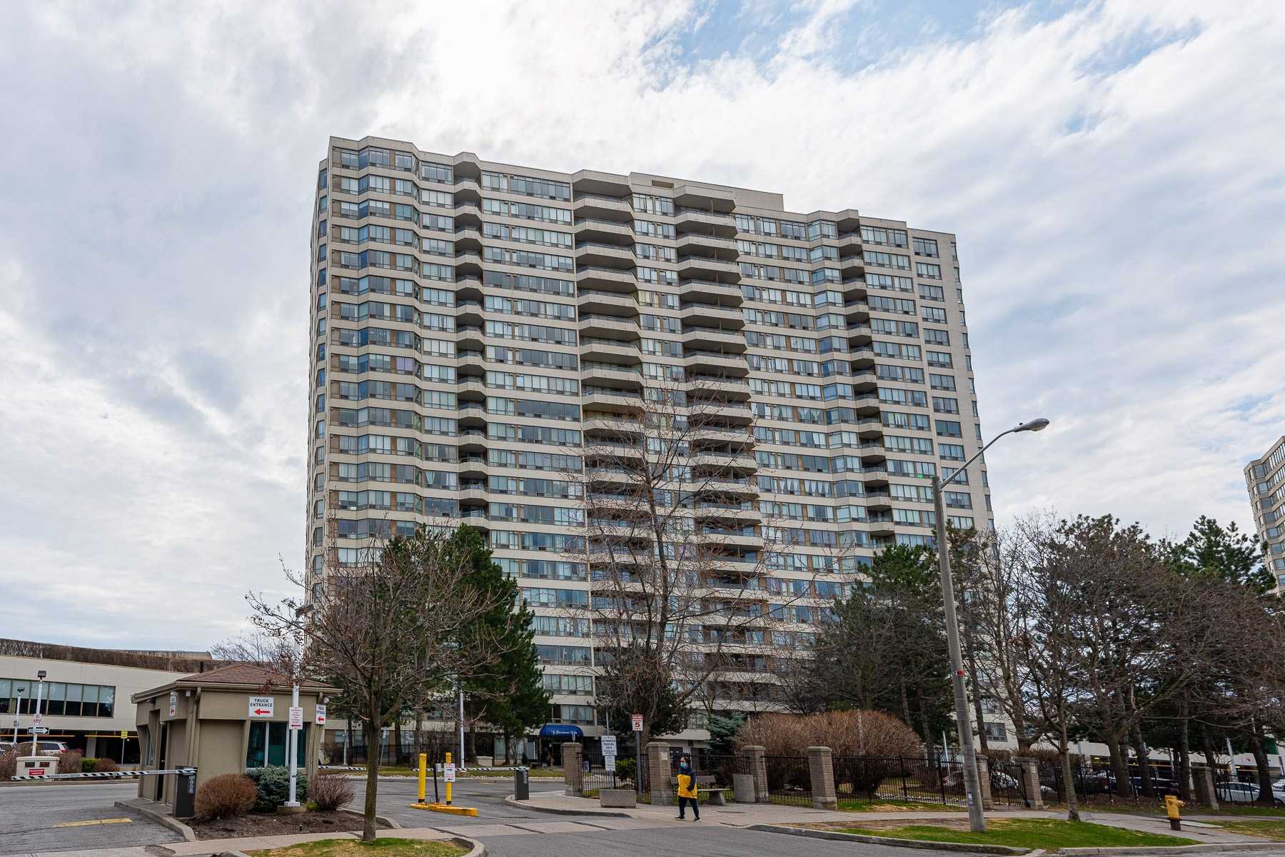 2030 3 Greystone Walk Dr, Scarborough Sold, E5190490 Condos.ca 2030 3 Greystone Walk Dr, Scarborough Sold, E5190490 Condos.ca