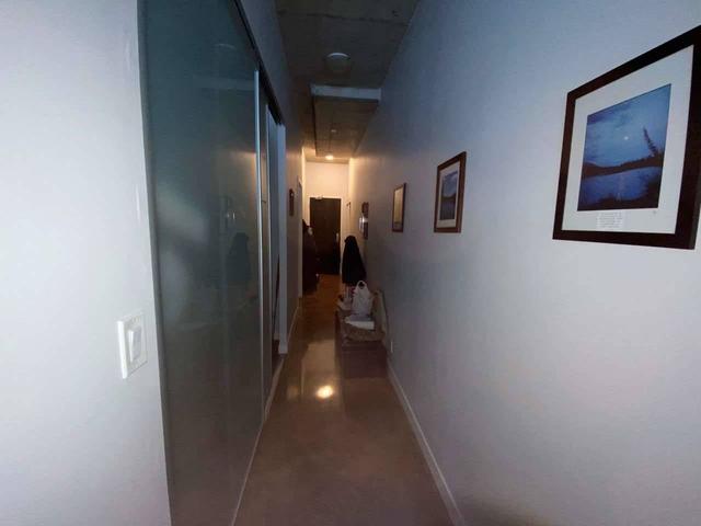 417 - 201 Carlaw Ave