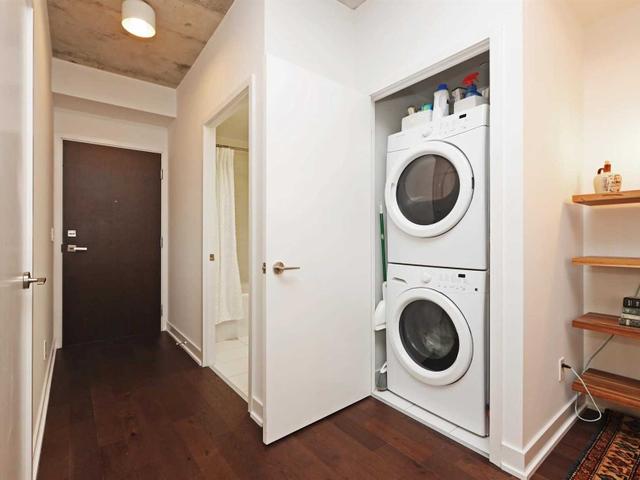 703 - 1190 Dundas St E