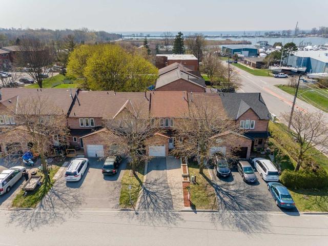 5 - 117 Watson St W, Whitby | Sold, E5208053 | Condos.ca