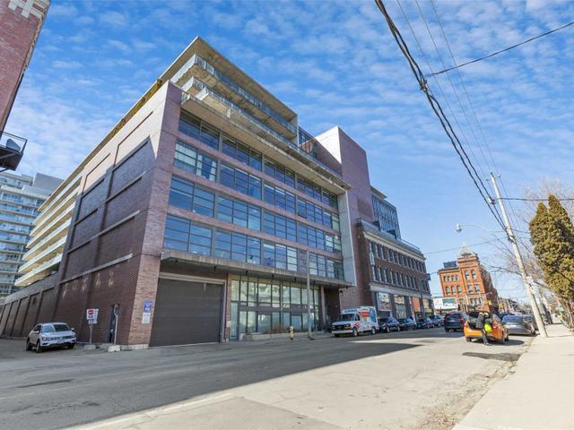 205 - 90 Broadview Ave