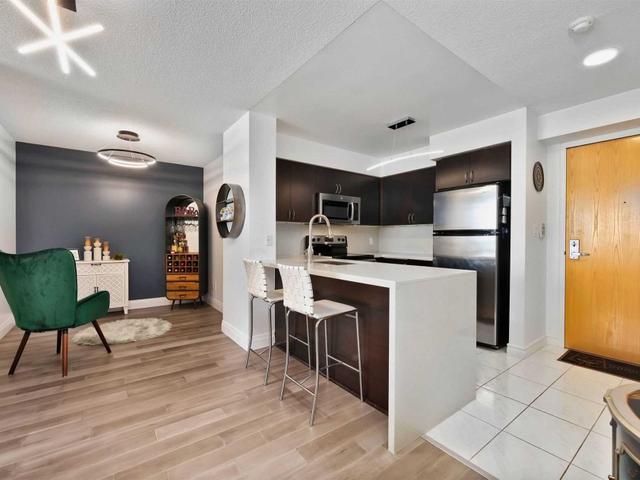 2106 - 88 Grangeway Ave