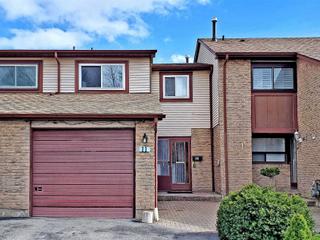 11 Green Spring Dr