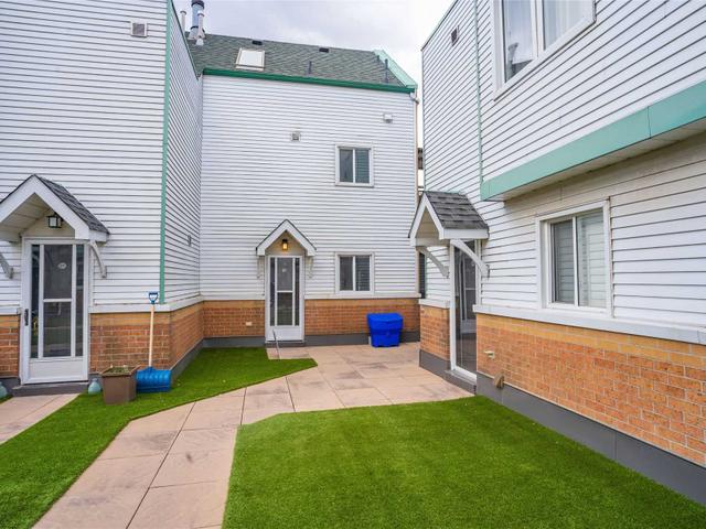 210 - 101 Hammersmith Ave