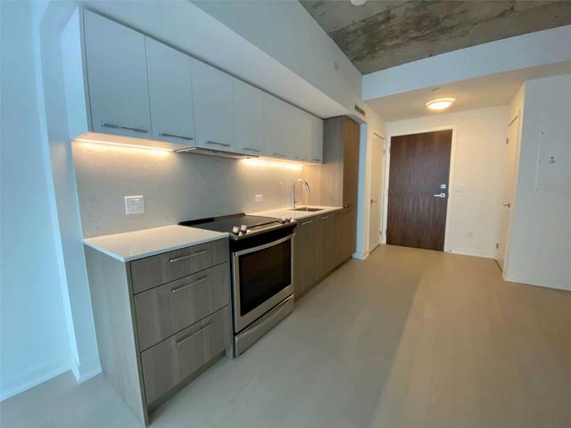 614 - 30 Baseball Pl