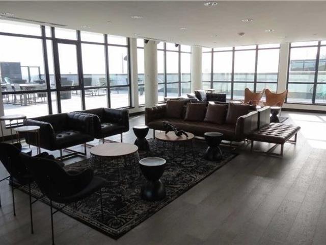 923 - 1190 Dundas St E