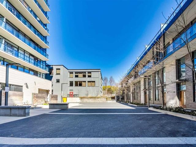 328 - 1190 Dundas St E