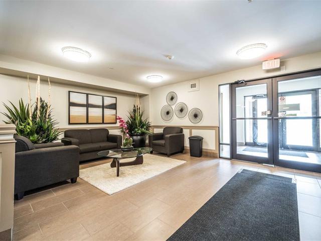 403 - 60 Mendelssohn St