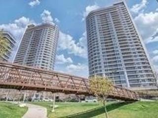 2914 - 181 Village Green Sq E