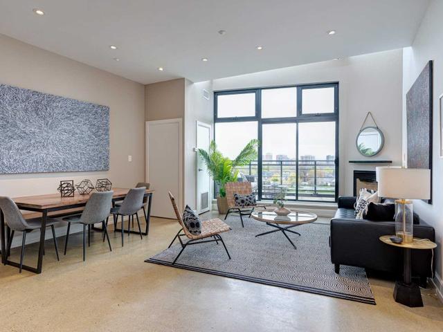 PH6 - 160 Fallingbrook Rd