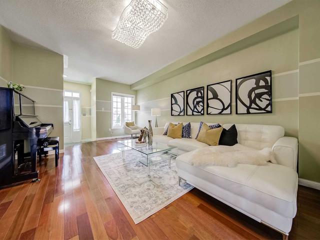 31 Briarglen Crt