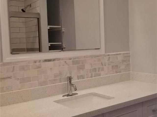 2336 Danforth Ave