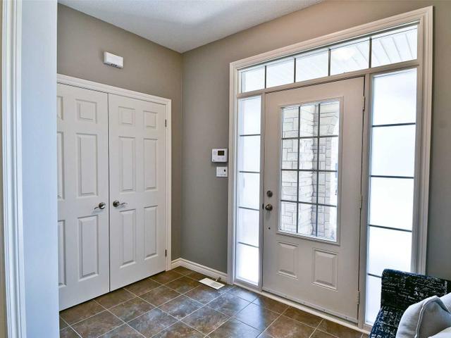 365 Travail Ave N