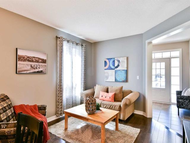 365 Travail Ave N