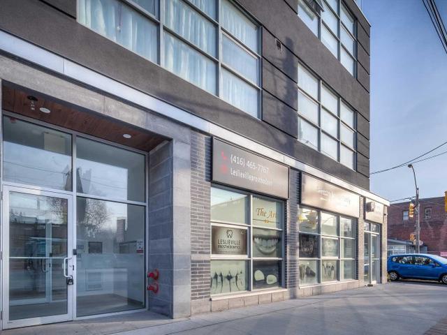 302 - 1003 Queen St E