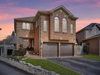 15 Pineway Crt