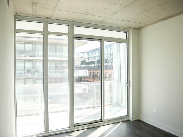 502 - 25 Baseball Pl