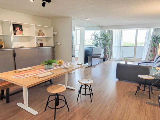 909 - 275 Bamburgh Circ