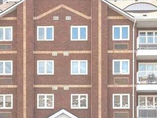305 - 191 Lake Driveway Dr W