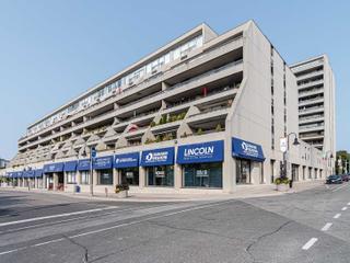 323 - 50 Richmond St E