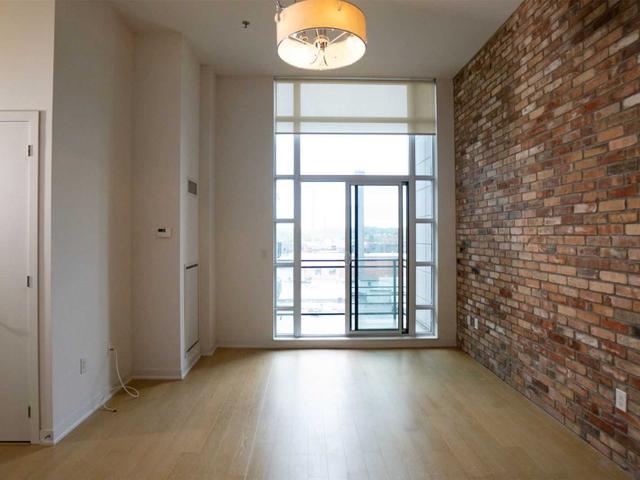 PH01 - 88 Colgate Ave