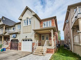 109 Whitefoot Cres